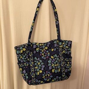 Vera Bradley tote